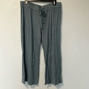 NWT Kate Quinn the Woods Casual sage Green Wide-Leg Pants